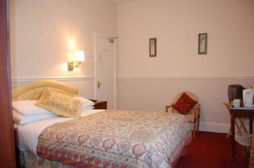 Eurobar & Hotel Oxford Kamer foto