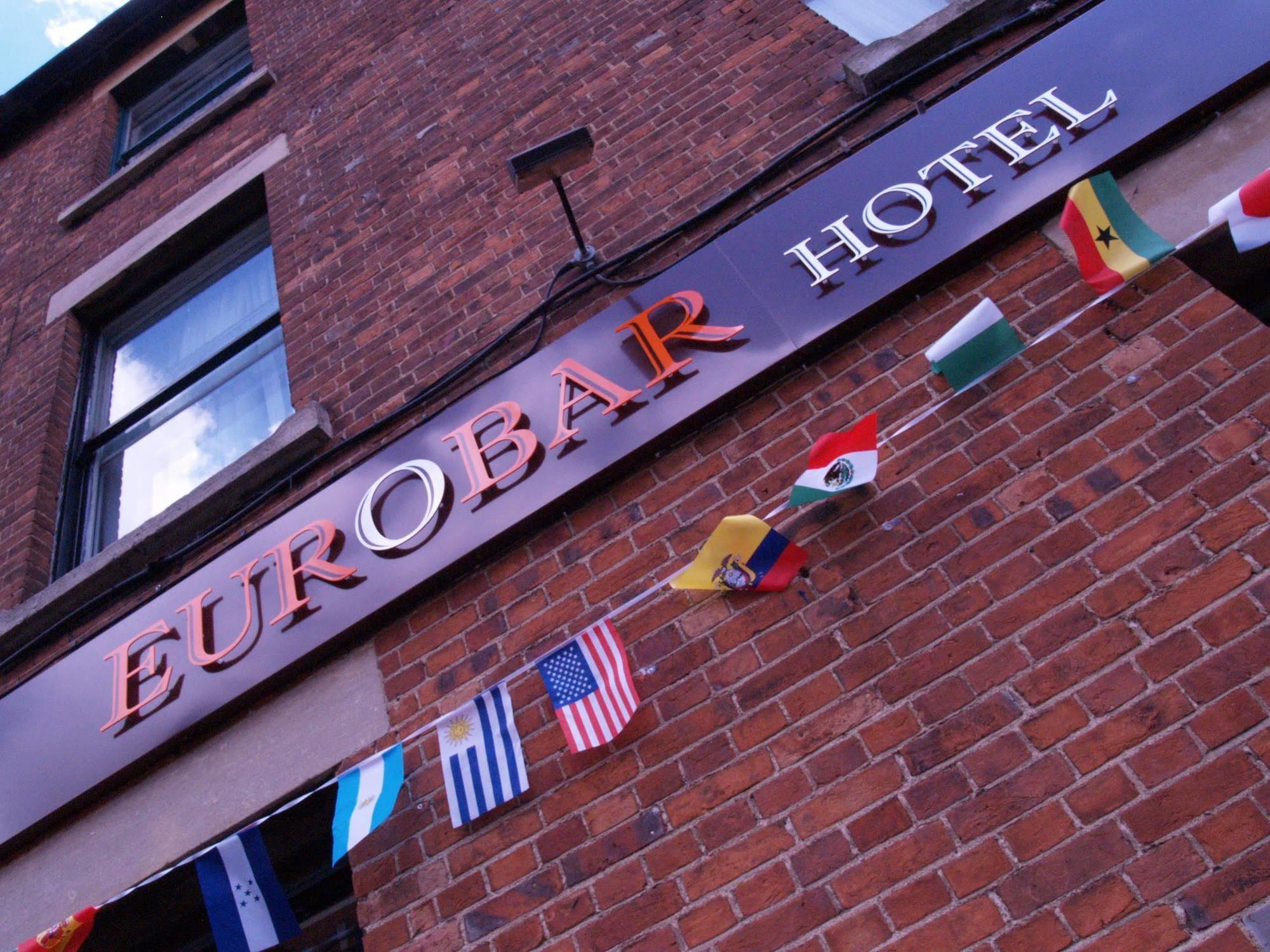 Eurobar & Hotel Oxford Buitenkant foto